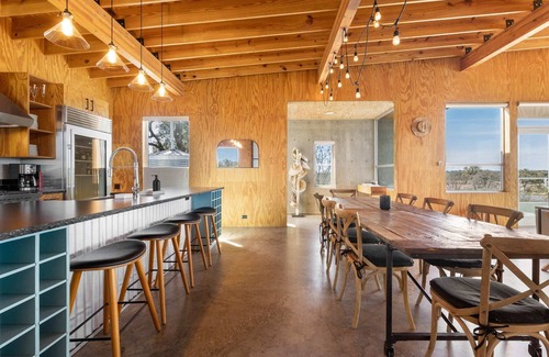 Llano House | Lazo House - A Riverfront Retreat