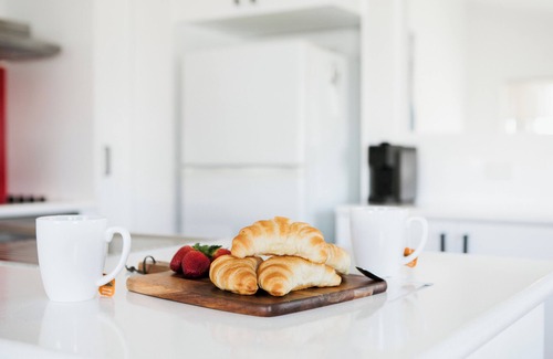 Noosaville Apartment | Lazy Days by Stay Noosa