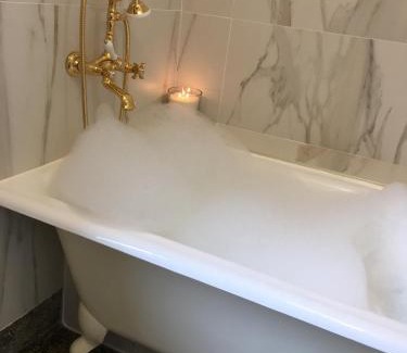 Cosne-Cours-sur-Loire Bed & Breakfast | Le 1930, chambres d’hôtes de charme