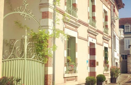 Cosne-Cours-sur-Loire Bed & Breakfast | Le 1930, chambres d’hôtes de charme