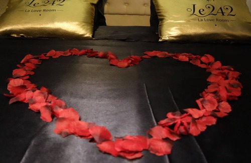 Monteils Other | Le 242, The Love Room