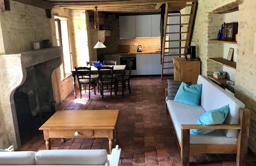 Fontenay-pres-Vezelay Other | Le Balcon du Morvan. Quiet rural farm with stunning view. Close to Vezelay.