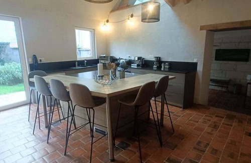 Chedigny Villa | Le berceau de Carmen (8 to 12 people)