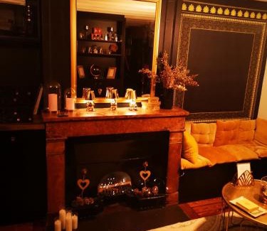 Les Cordeliers Apartment | Le Boudoir