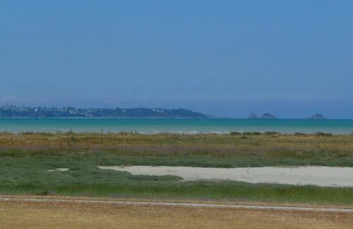 Hirel Bed & Breakfast | LE BOUT DE LA VILLE