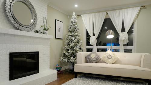 Erin Mills Bed & Breakfast | Le Boutique Great Toronto