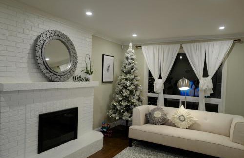 Erin Mills Bed & Breakfast | Le Boutique Great Toronto