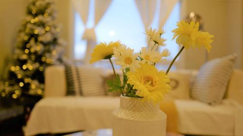 Erin Mills Bed & Breakfast | Le Boutique Great Toronto