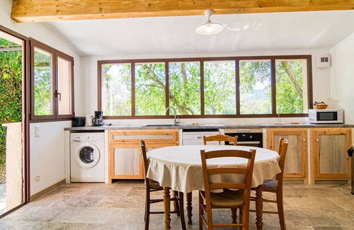Besse-sur-Issole House | Le Cabanon by Interhome