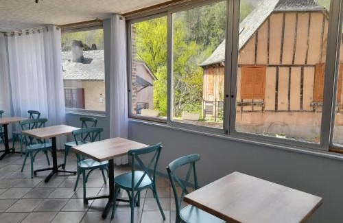 Conques-en-Rouergue Bed & Breakfast | Le Castellou