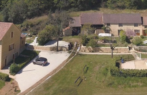 Fajoles Cottage | Le Cerisier au Pech de Compassy, 3-star gite with swimming pool near Sarlat