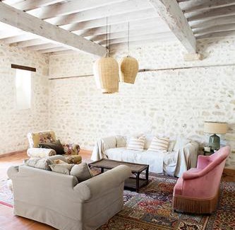 Saint-Seurin-de-Cadourne Bed & Breakfast | Le Château Réal