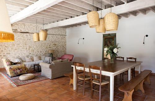 Saint-Seurin-de-Cadourne Bed & Breakfast | Le Château Réal