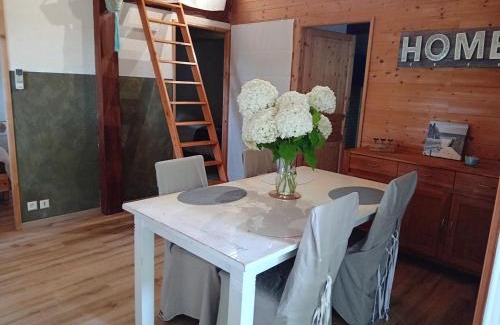 Sainte-Eulalie-en-Born Apartment | Le Chalet d'Isabelle-sur la vélodyssée-drap-serviette