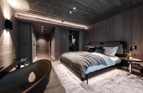 Lech am Arlberg Ski Chalet | LE CHALET - Luxury Hideaway