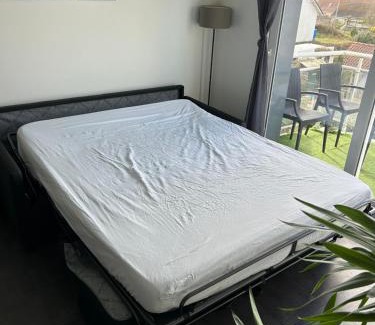 Sainte-Cecile-Plage Apartment | Le Channel