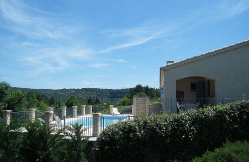 Chassagnes Villa | Le Chêne: large holiday home with private swimming pool