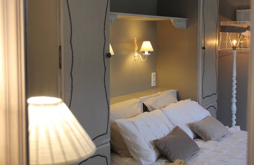 Saint-Martin-en-Biere House | Le Clos 24