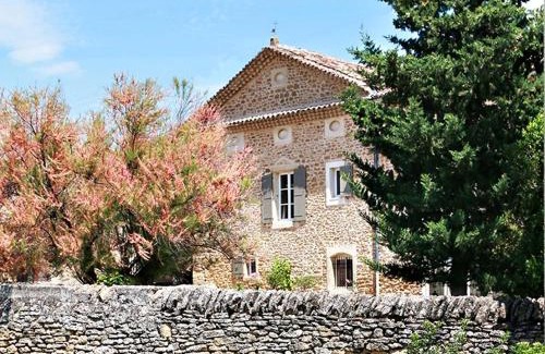 Grignan House | Le Clos de la Tuilière