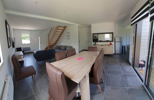 Carly House | Le Clos des Cajaviris 1