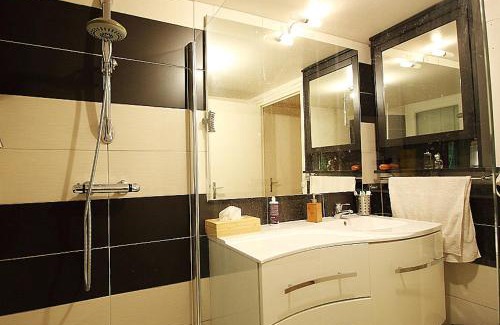 Brenod Bed & Breakfast | Le Clos Marie