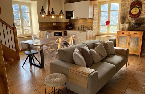 Entraygues-sur-Truyere House | Le Clos Saint Georges