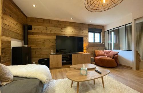 Allos Apartment | Le Cocon Appartement 4à 6 couchages 75 M2 avec terasse