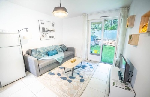 Alco Apartment | Le Cosy Clim Jardin Parking Privé Tram 20min Plage