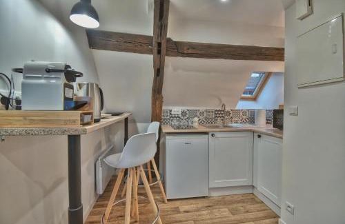 Epernon Apartment | Le COSY