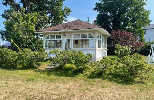 Sainte-Anne-des-Monts Apartment | Le Couvent