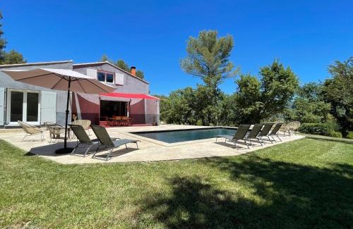 Le Beausset Villa | Le Domaine de Jaïba