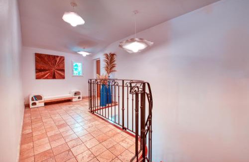 Monteux Bed & Breakfast | Le Domaine du Printemps