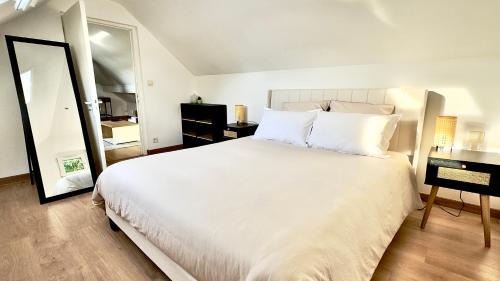 Antony Apartment | Le Fournil Secret