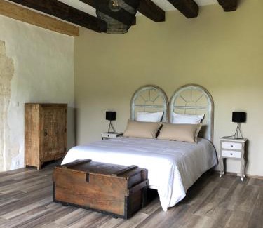 Saint-Front-la-Riviere House | Le Gîte de Marie