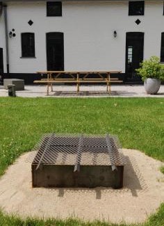 Frasnes-lez-Buissenal House | Le Gîte du Jardinier