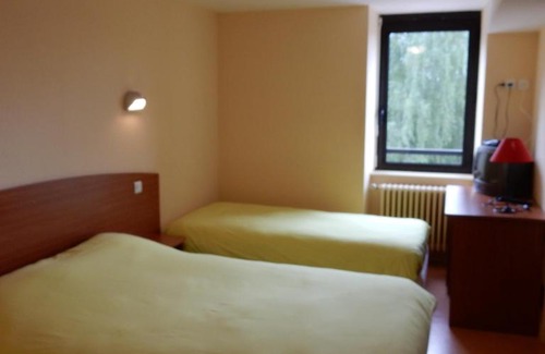 Arques Hotel | Le Gardy