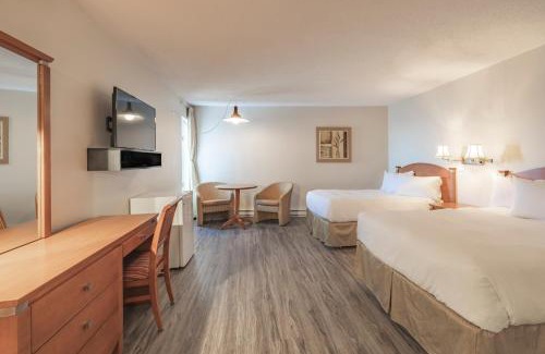 Sainte-Flavie Hotel | Le Gaspesiana