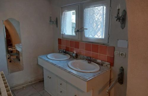 Labastide-de-Virac House | Le Gite