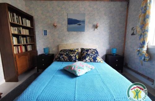 Prades-sur-Vernazobre House | Le janabel