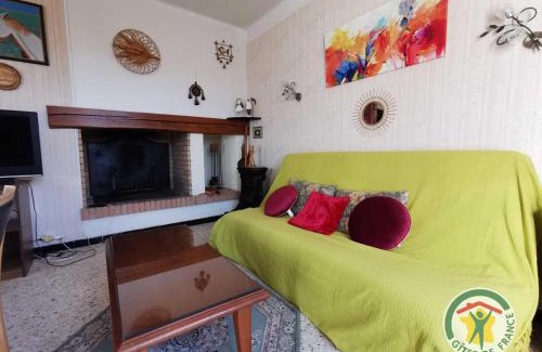 Prades-sur-Vernazobre House | Le janabel