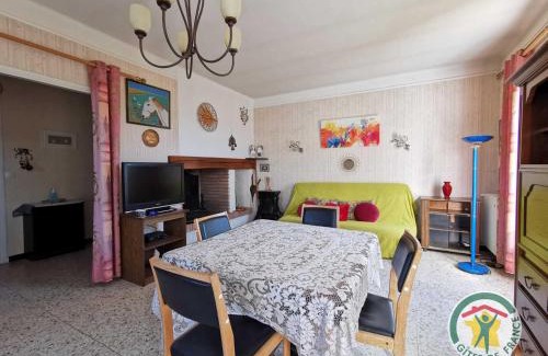 Prades-sur-Vernazobre House | Le janabel