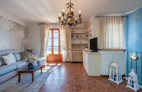 Pieve a Elici Villa | Le Lanterne - Villa vista mare