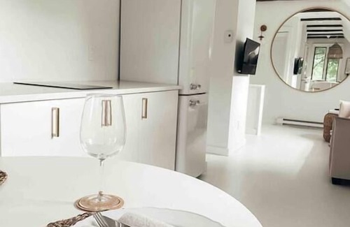 Hatley Apartment | Le Loft Hatley House - Hiking, Cycling, Sightseeing