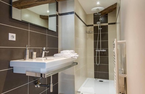Aze Bed & Breakfast | Le Logis d'Azé