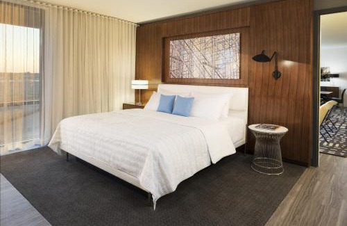 Oak Brook Hotel | Le Méridien Chicago - Oakbrook Center