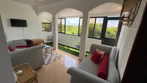 Trou d'Eau Douce Apartment | Le Maho AHAVAH