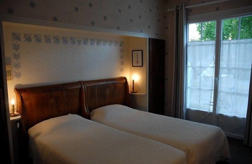 Challans Hotel | Le Manoir de l'Antiquite