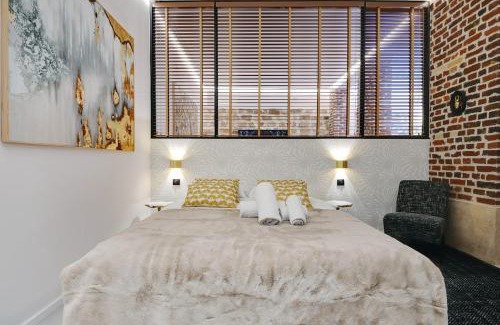 Saint-Gervais Apartment | Le Marais Luxury & Trendy Apartment
