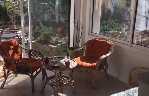 Quartier des Espesses Villa | Le Mas des Pins nestled in the heart of the Nîmes pine forests