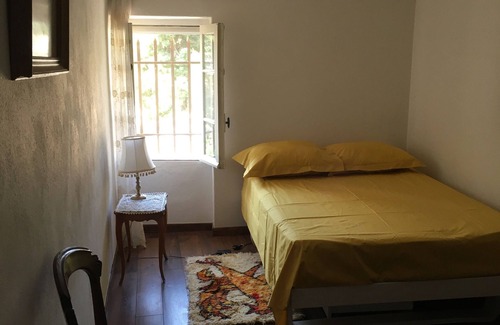 Saint-Laurent-des-Arbres House | Le mas du Tilleul -